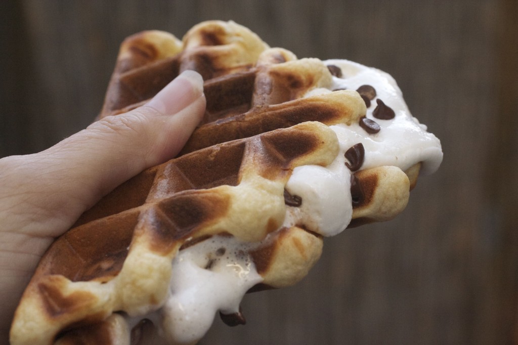 S'mores Waffle Sundaes