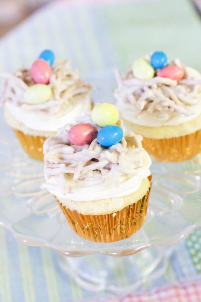 Easter Birds Nest Cupcakes